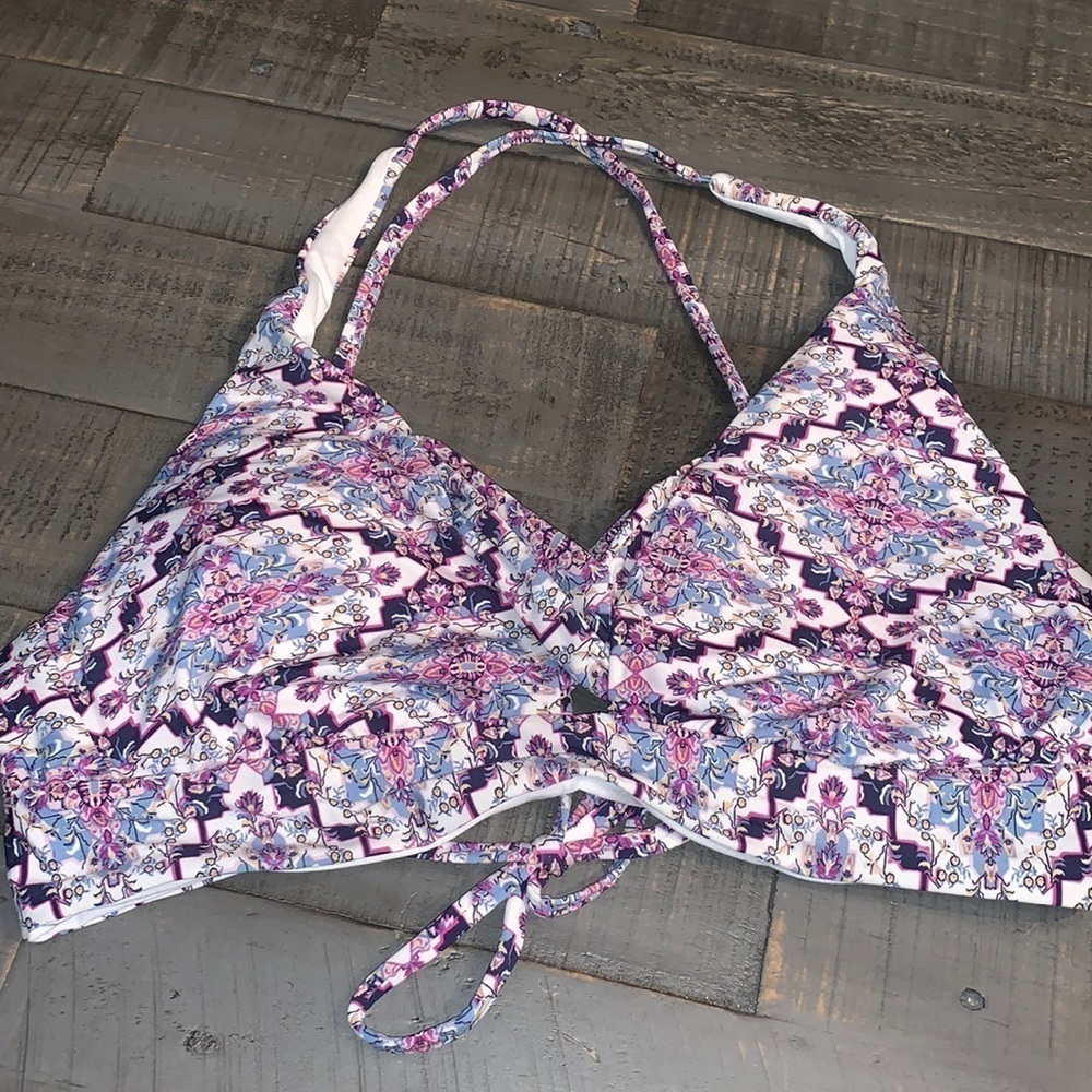 Soluna Swim Purple Blue Boho Paisley Bikini Top Small D/DD Halter Lace Up Back